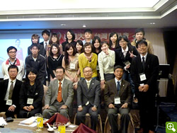 台湾帰国留学生・研究者同窓会を開催（集合写真）