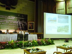 学長が第２回インドネシア林業研究国際会議で講演
