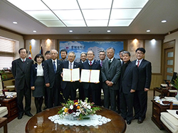 韓国忠北大学校との大学間国際学術交流協定を締結